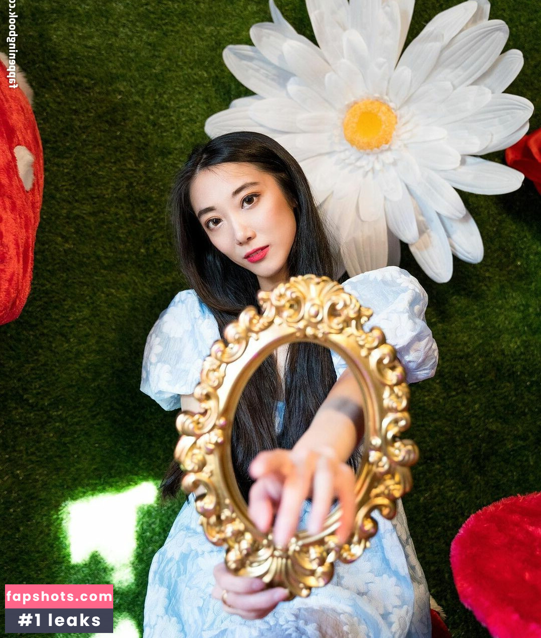 triciaisabirdy gallery photo #10