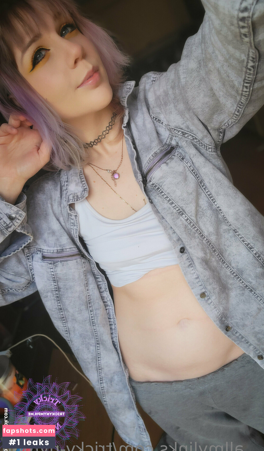 Tricky_Nymph gallery photo #46