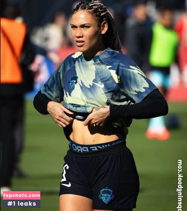 Trinity Rain Moyer-Rodman gallery photo #20