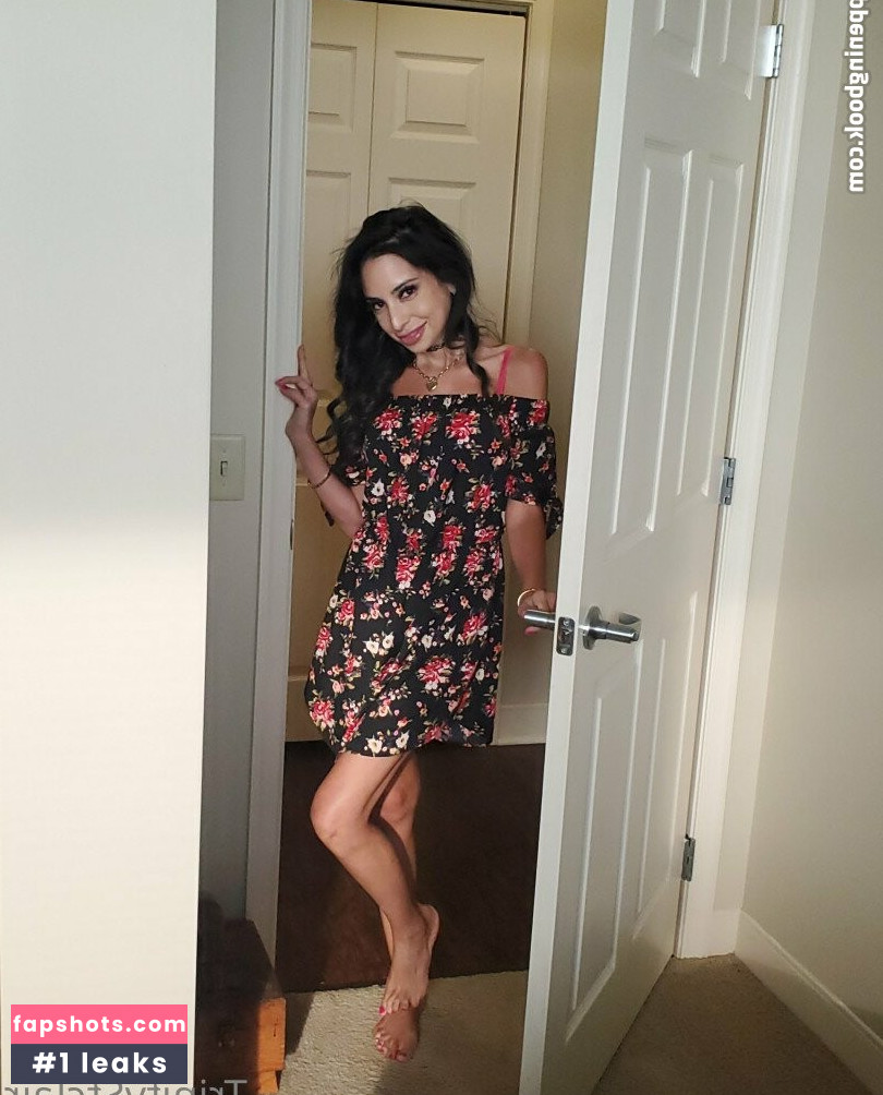 Trinity St. Clair gallery photo #4