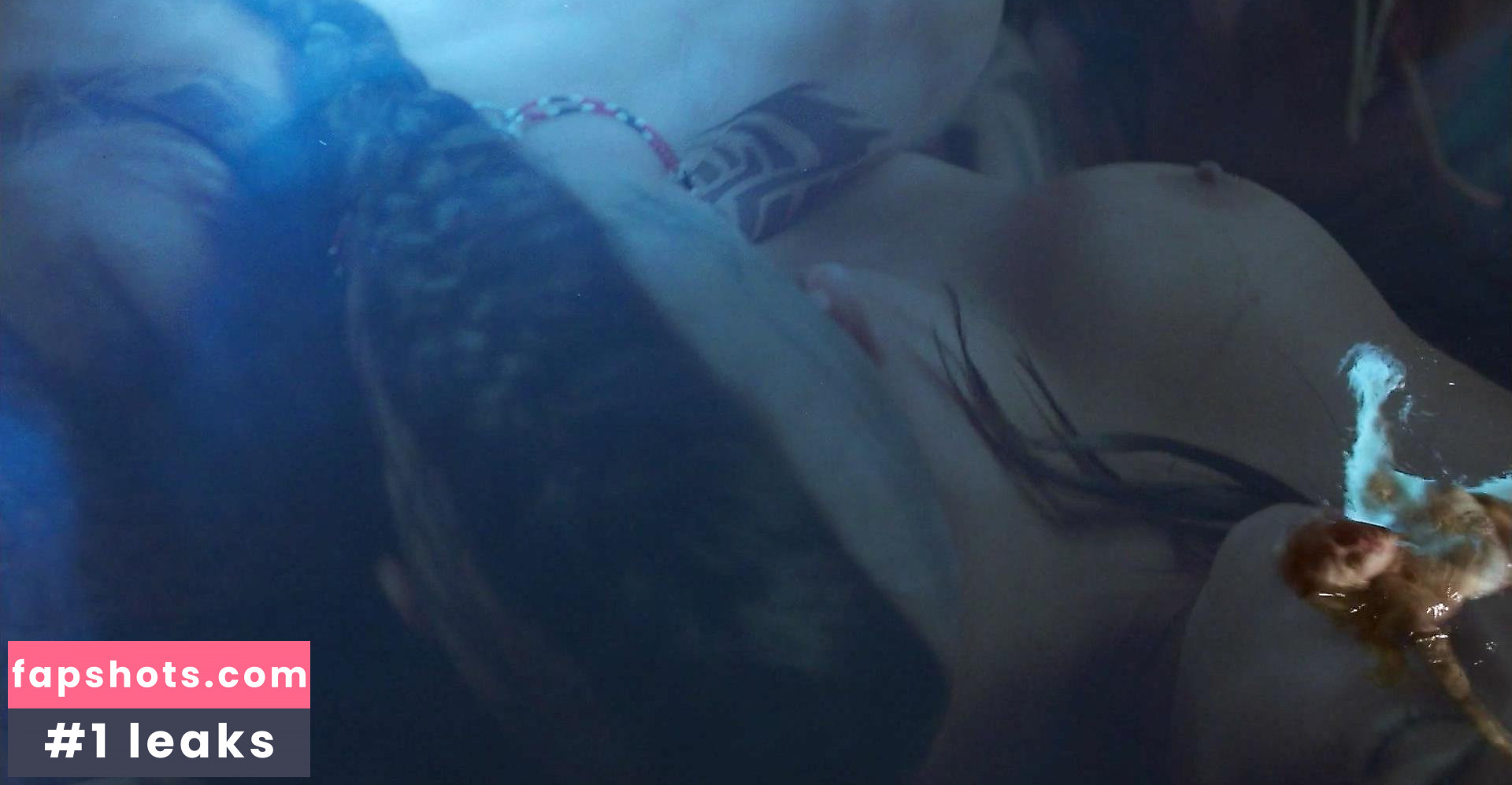 Trinity Wright gallery photo #6