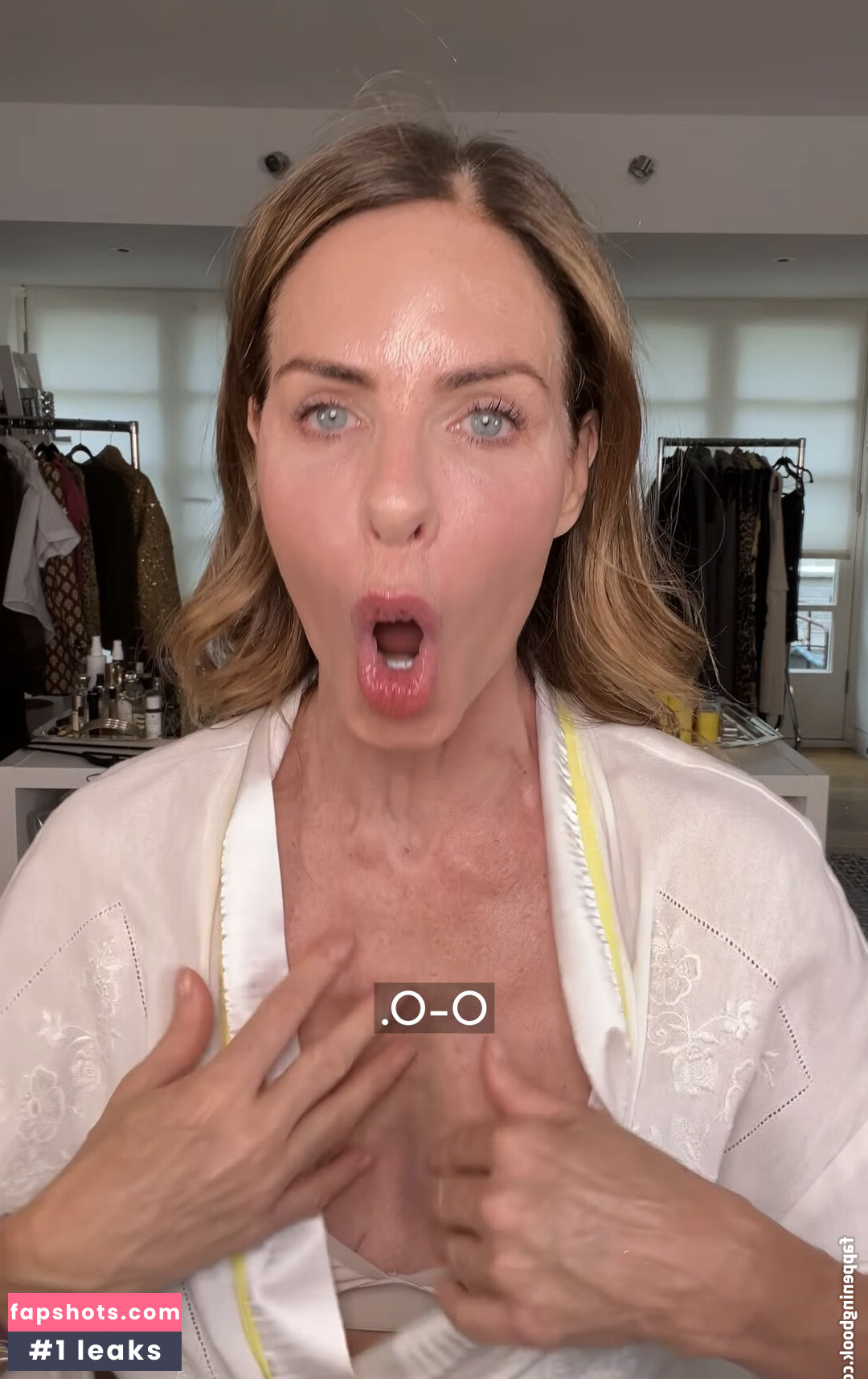 Trinny Woodall gallery photo #21