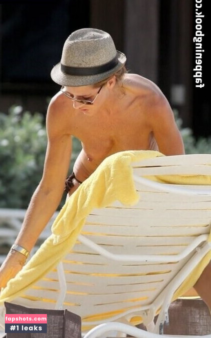 Trinny Woodall gallery photo #63