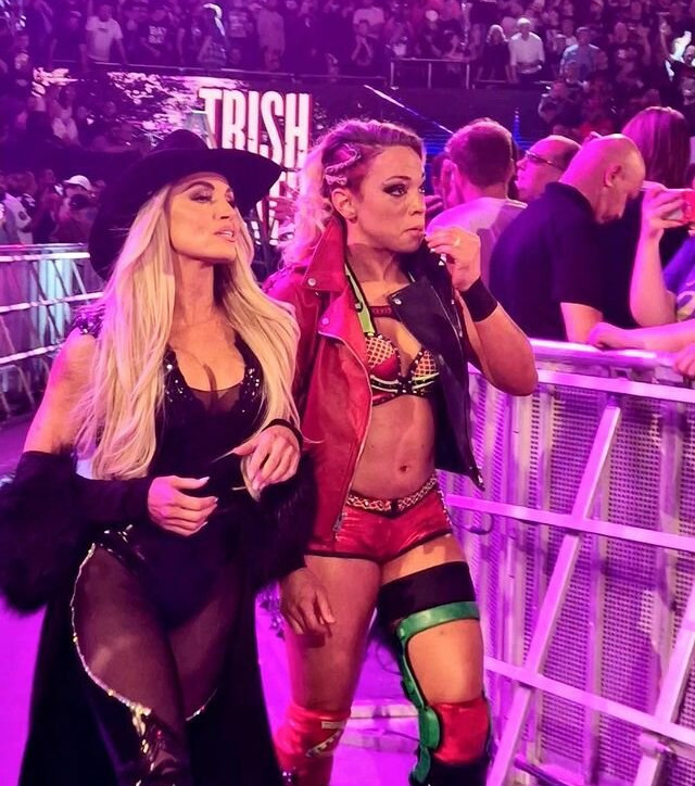 trish-stratus gallery photo #1004