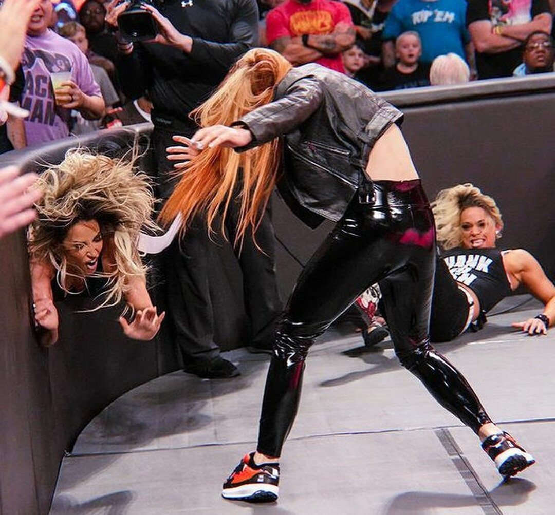 trish-stratus gallery photo #1024