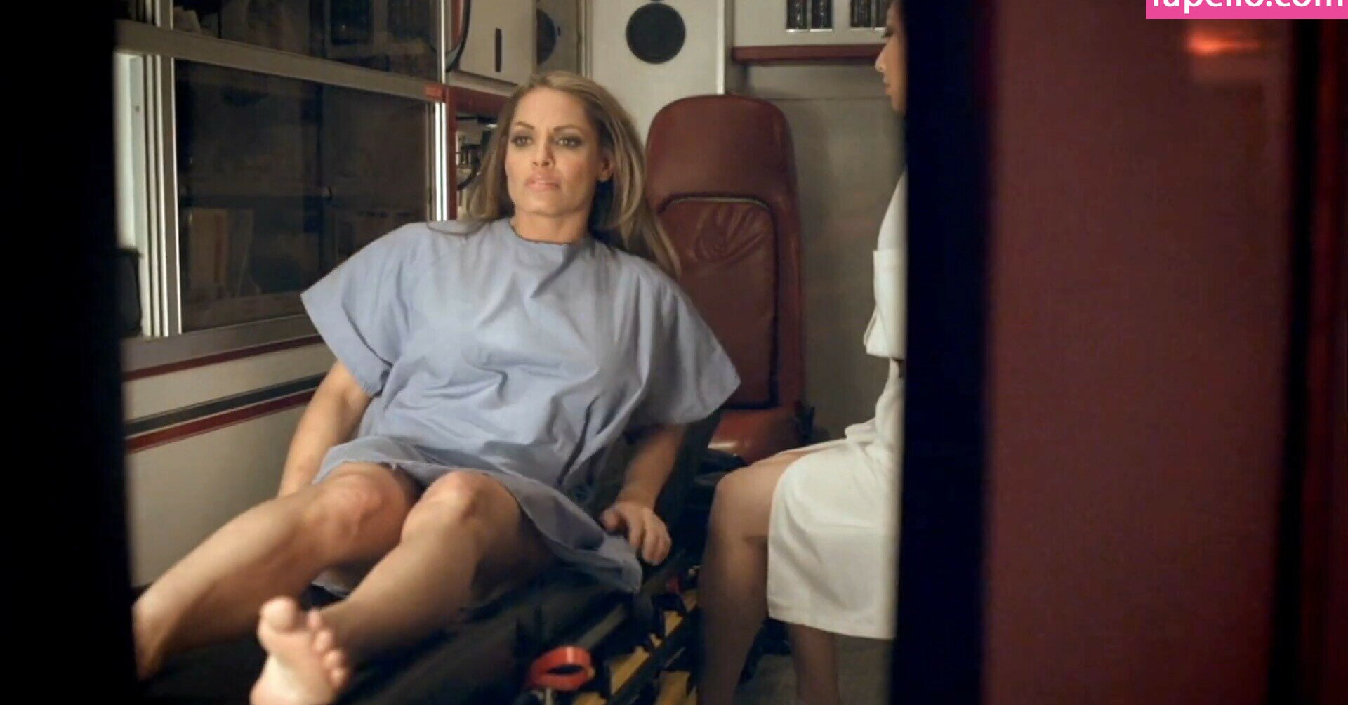 trish-stratus gallery photo #1042