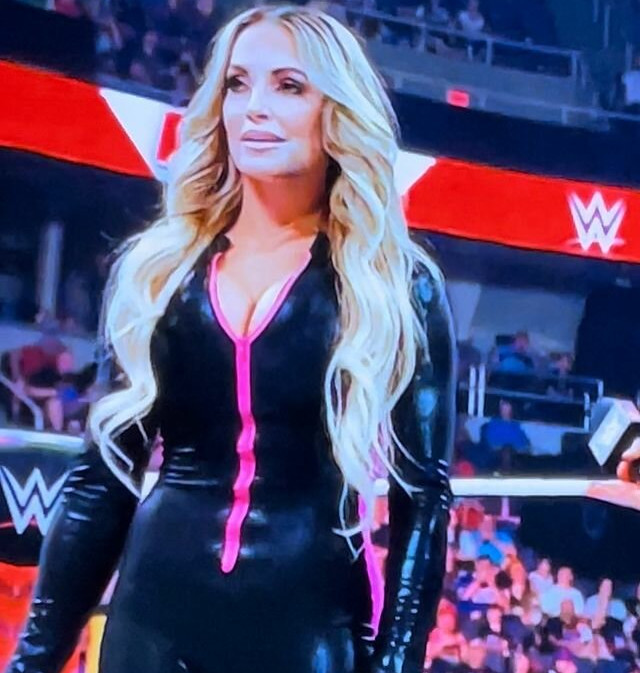 trish-stratus gallery photo #1067