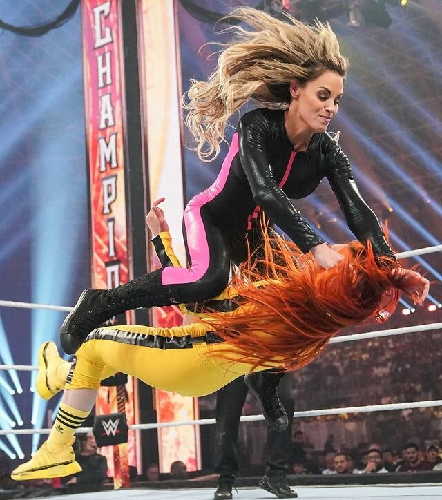 trish-stratus gallery photo #1080