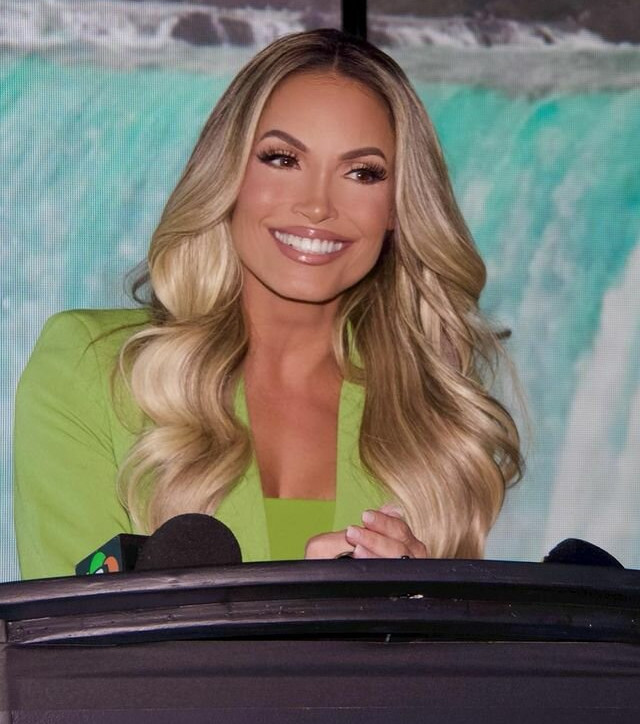 trish-stratus gallery photo #1103