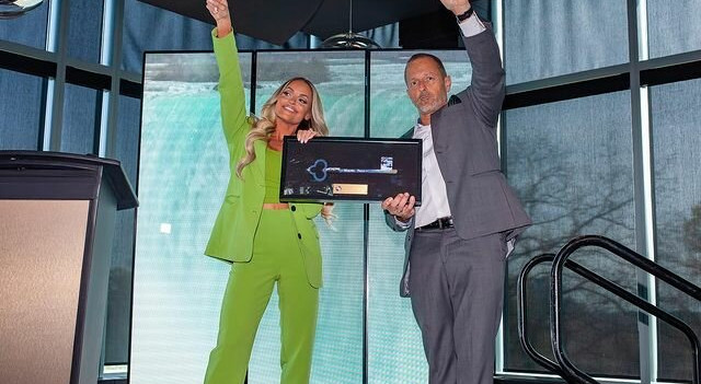 trish-stratus gallery photo #1111