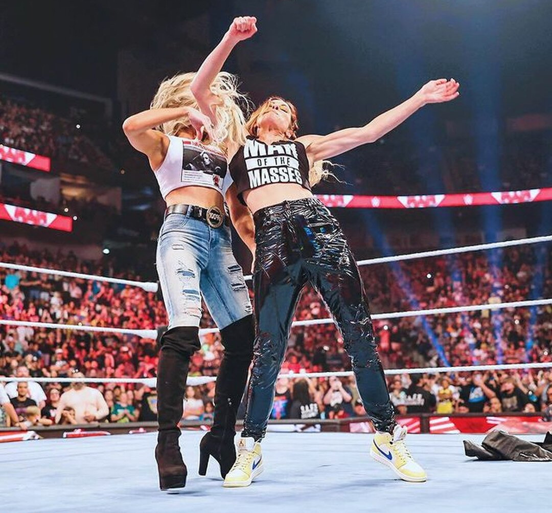 trish-stratus gallery photo #1140