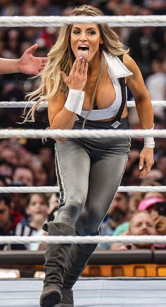 trish-stratus gallery photo #1176