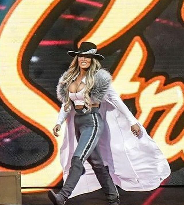 trish-stratus gallery photo #1193