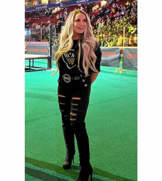 trish-stratus gallery photo #1198