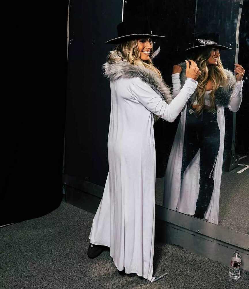 trish-stratus gallery photo #1234