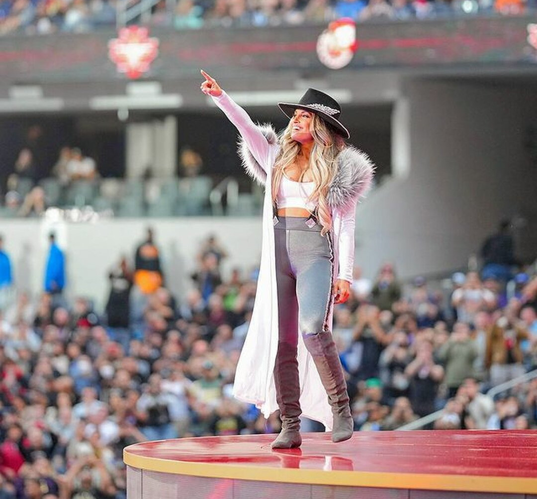 trish-stratus gallery photo #1244