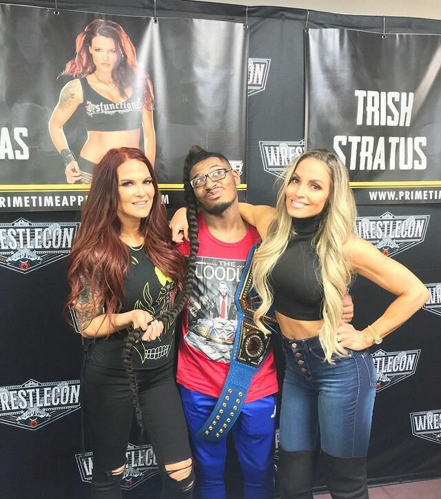 trish-stratus gallery photo #1262