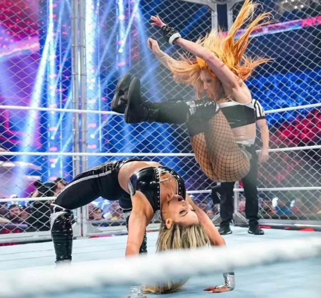 trish-stratus gallery photo #925