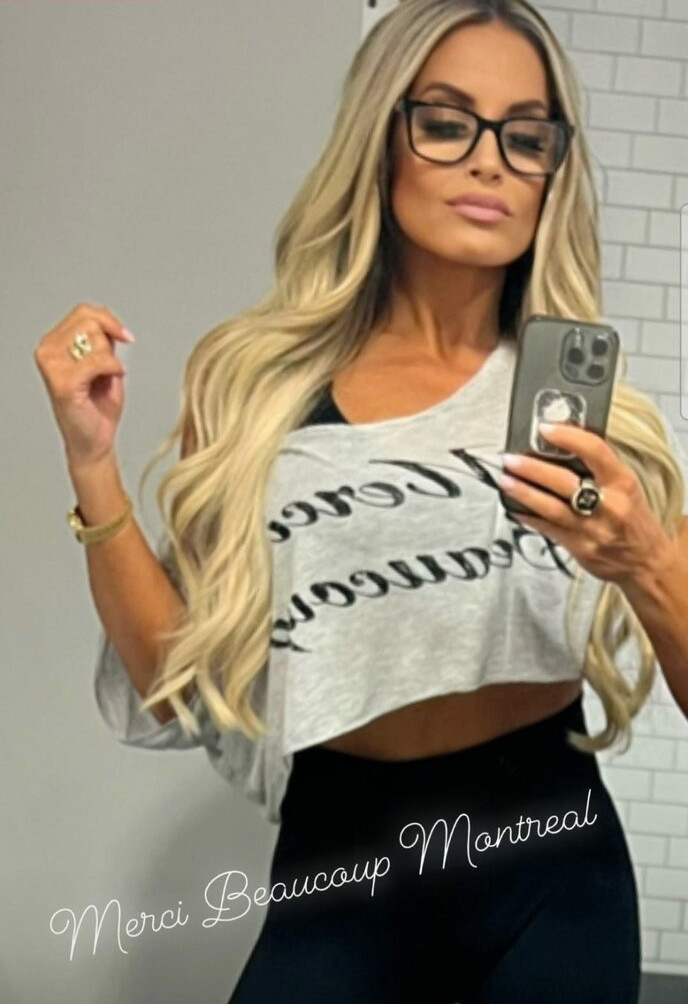 trish-stratus gallery photo #983