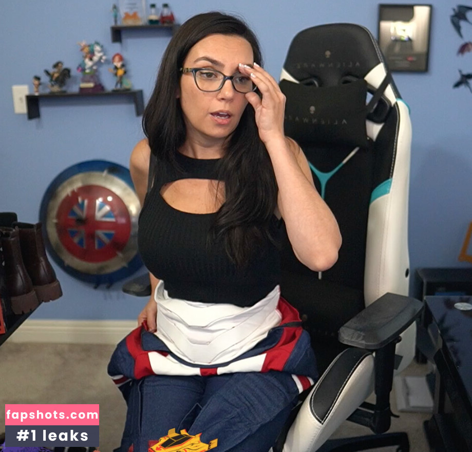 Trisha Hershberger gallery photo #124