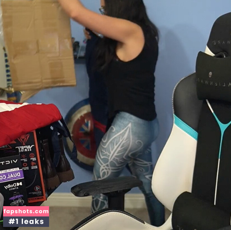 Trisha Hershberger gallery photo #125