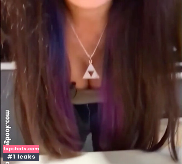 Trisha Hershberger gallery photo #182