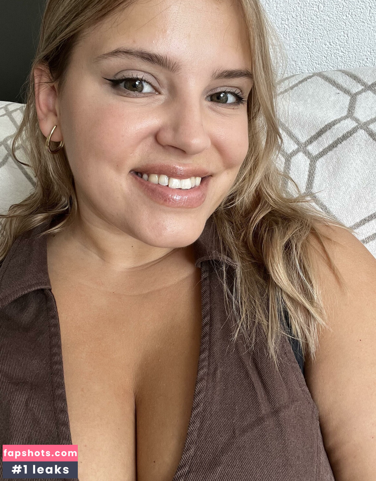 trisone gallery photo #29