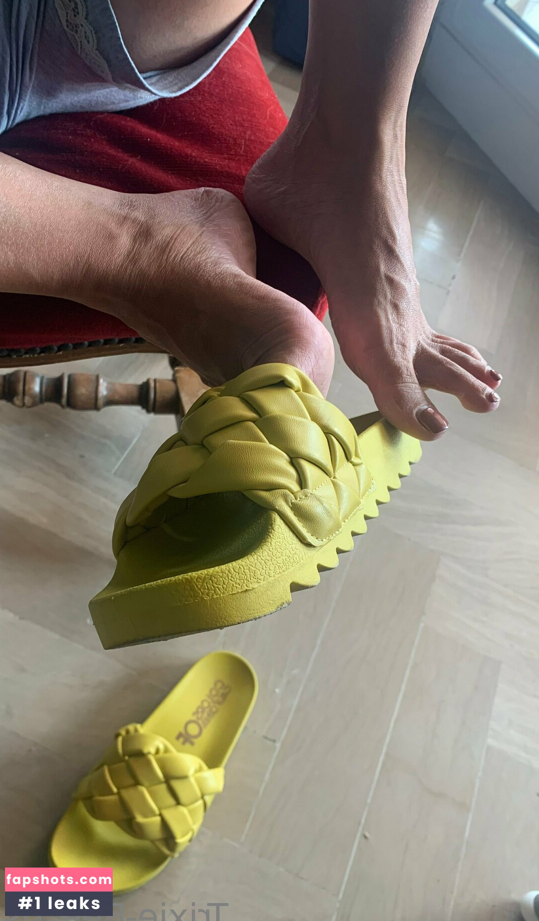 trixiebee_dirtysocks gallery photo #3