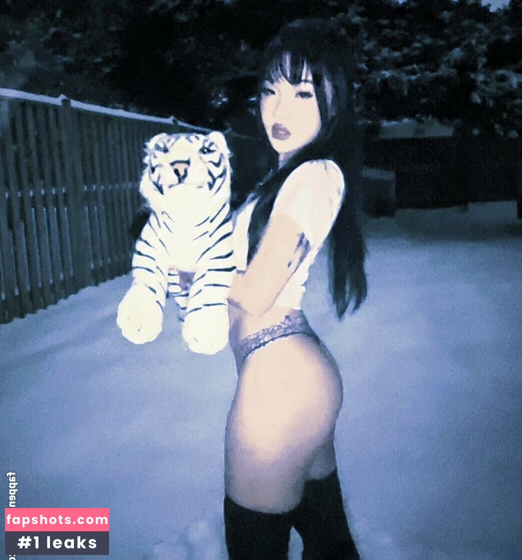 trixiesrevnge gallery photo #3