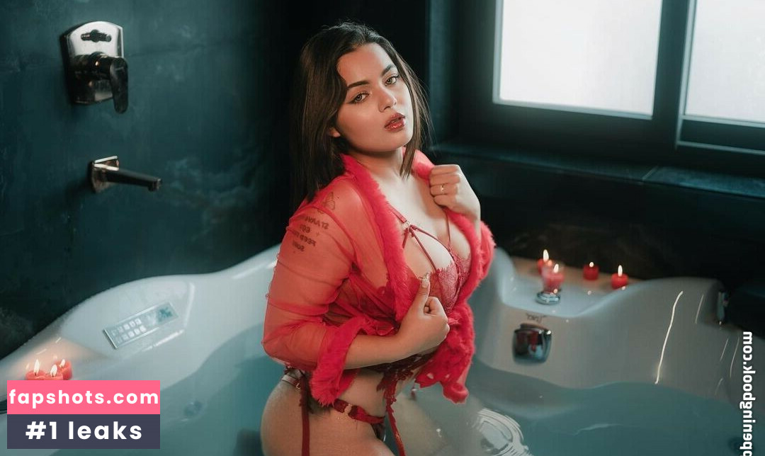 Triyasha Roy Filtración Desnuda OnlyFans Foto #4 - Fapshots