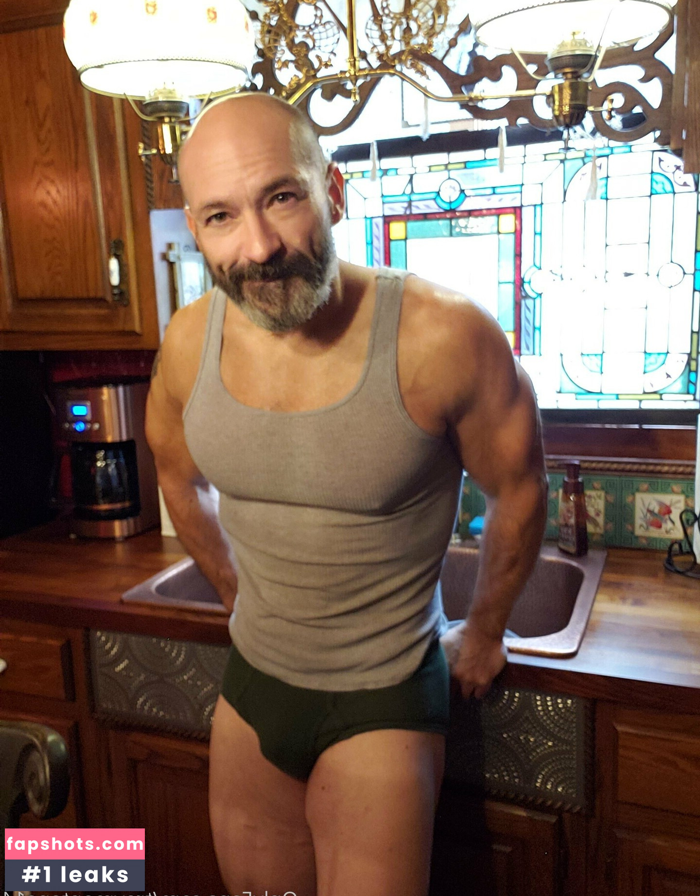 troymontana14 gallery photo #25