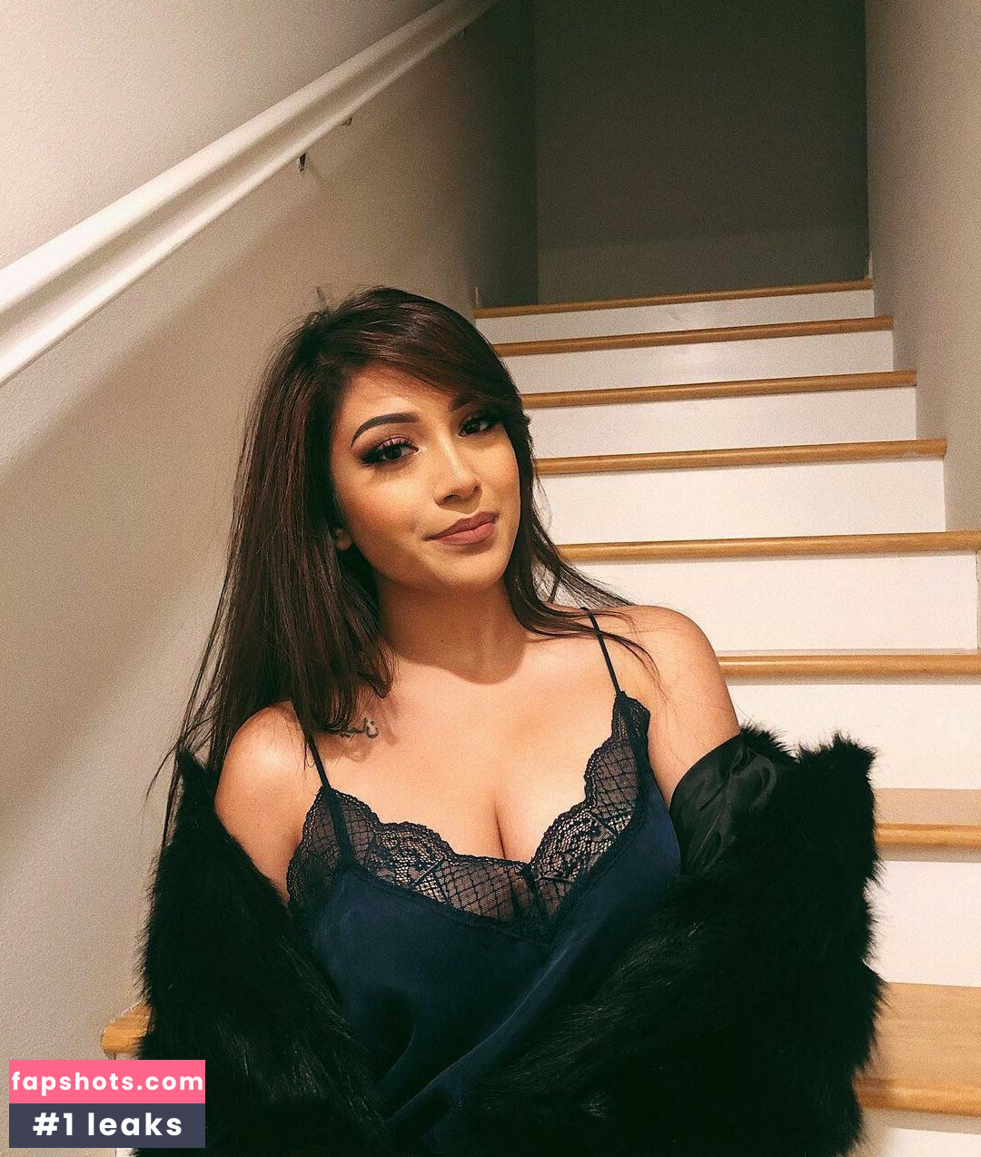 Try Channel Girls gallery photo #386