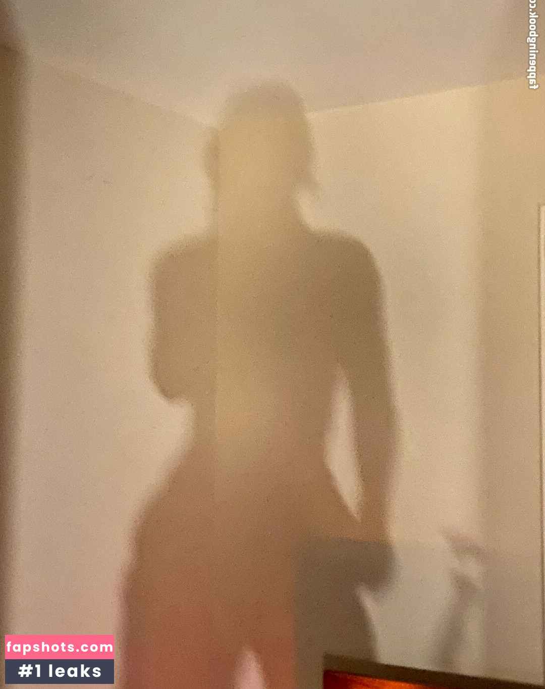 Try Channel Girls gallery photo #392