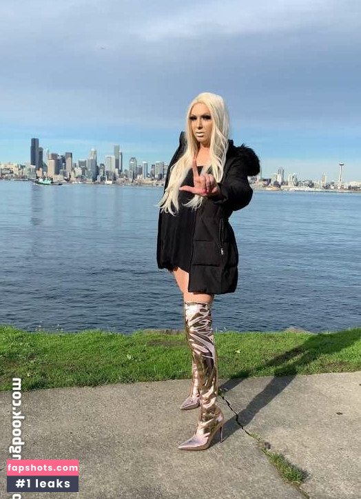 TS Goddess Britney Nahé úniky fotek pouze od fanoušků #11 - Fapshots