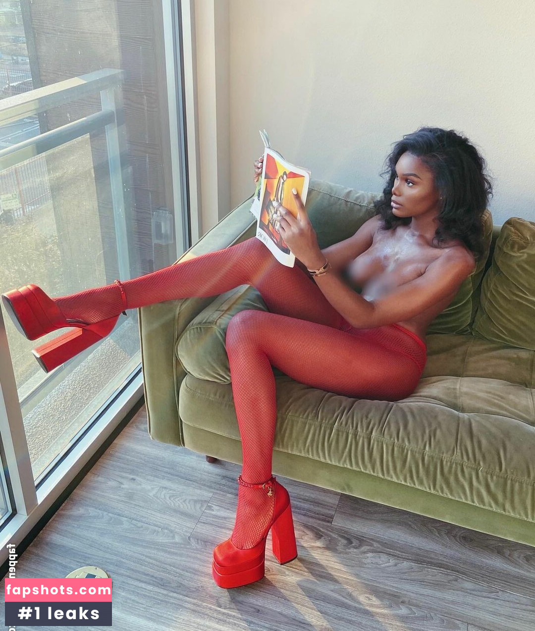 TS Imani gallery photo #3