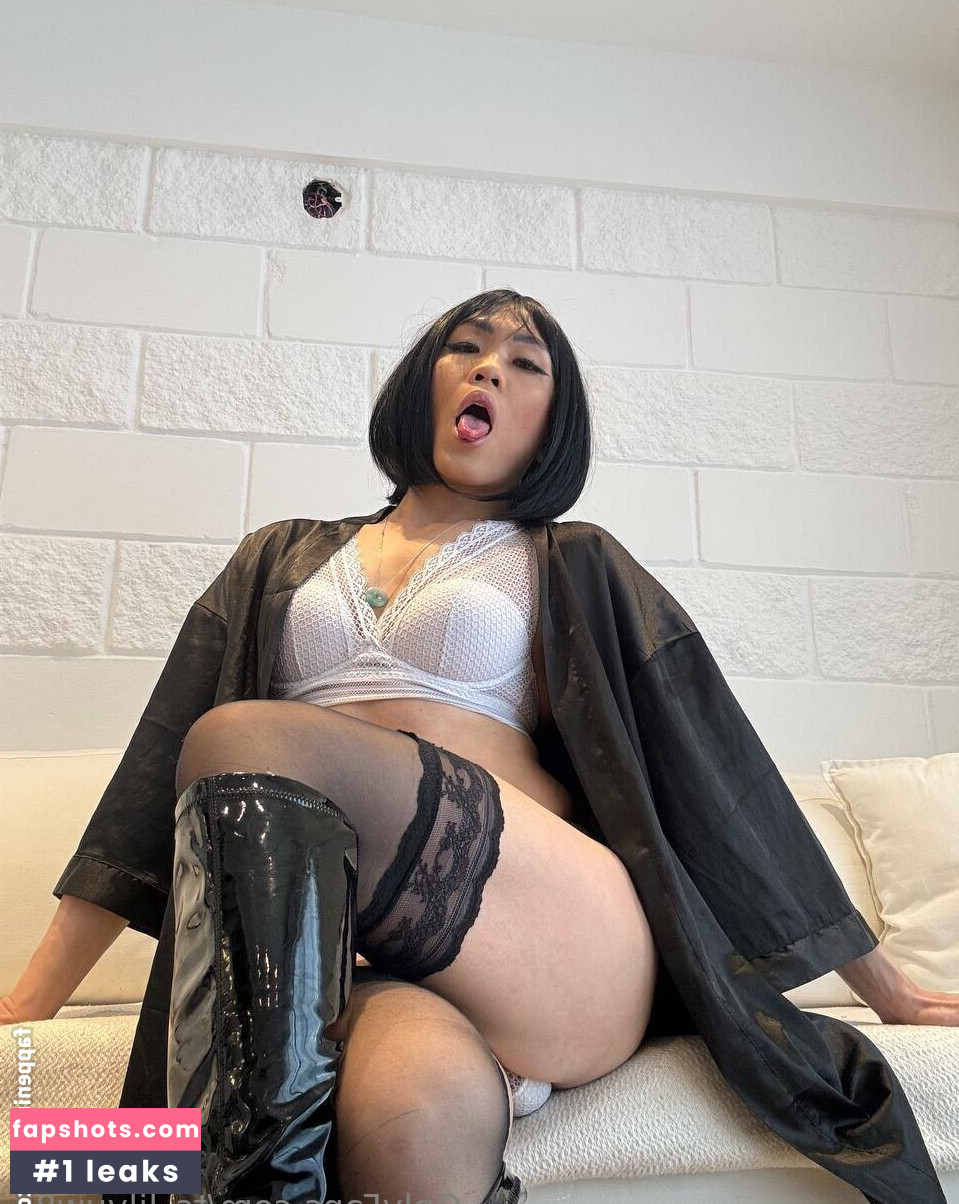 ts_lilyuw88 Nahé úniky fotek pouze od fanoušků #14 - Fapshots