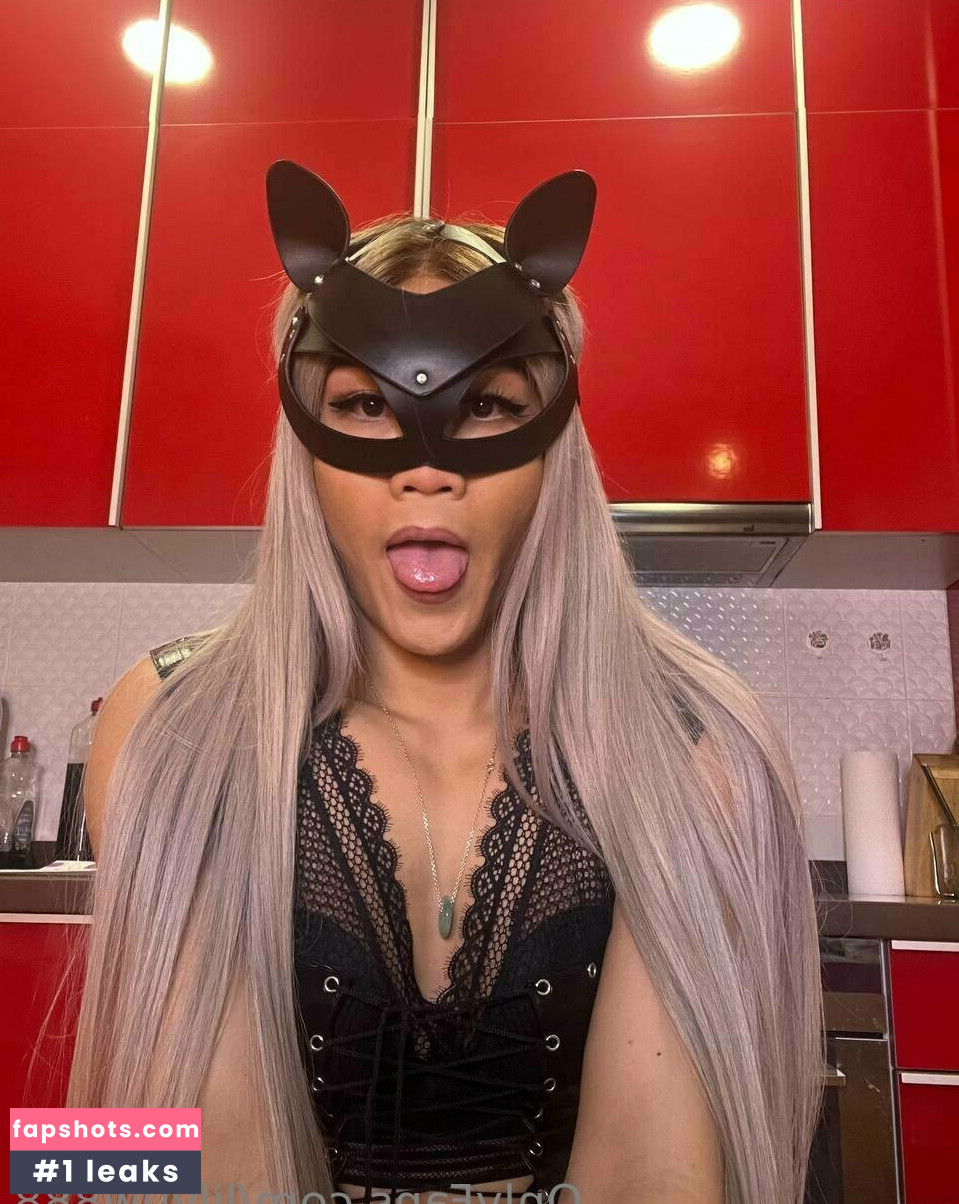 ts_lilyuw88 Nahé úniky fotek pouze od fanoušků #39 - Fapshots