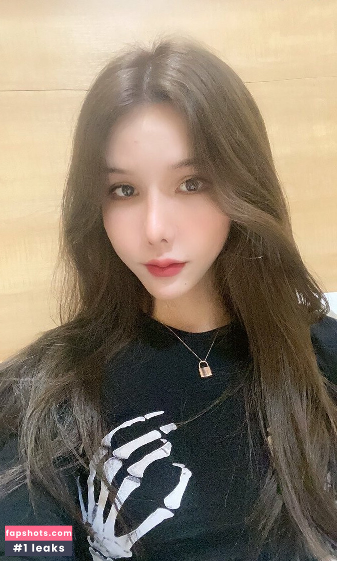 ts39505946 nude babe gallery