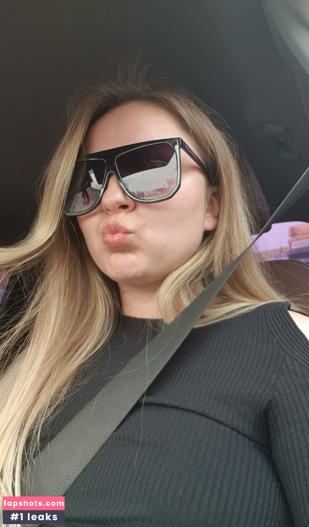 tsdelia Nude Leaks OnlyFans Photos #14 - Fapshots