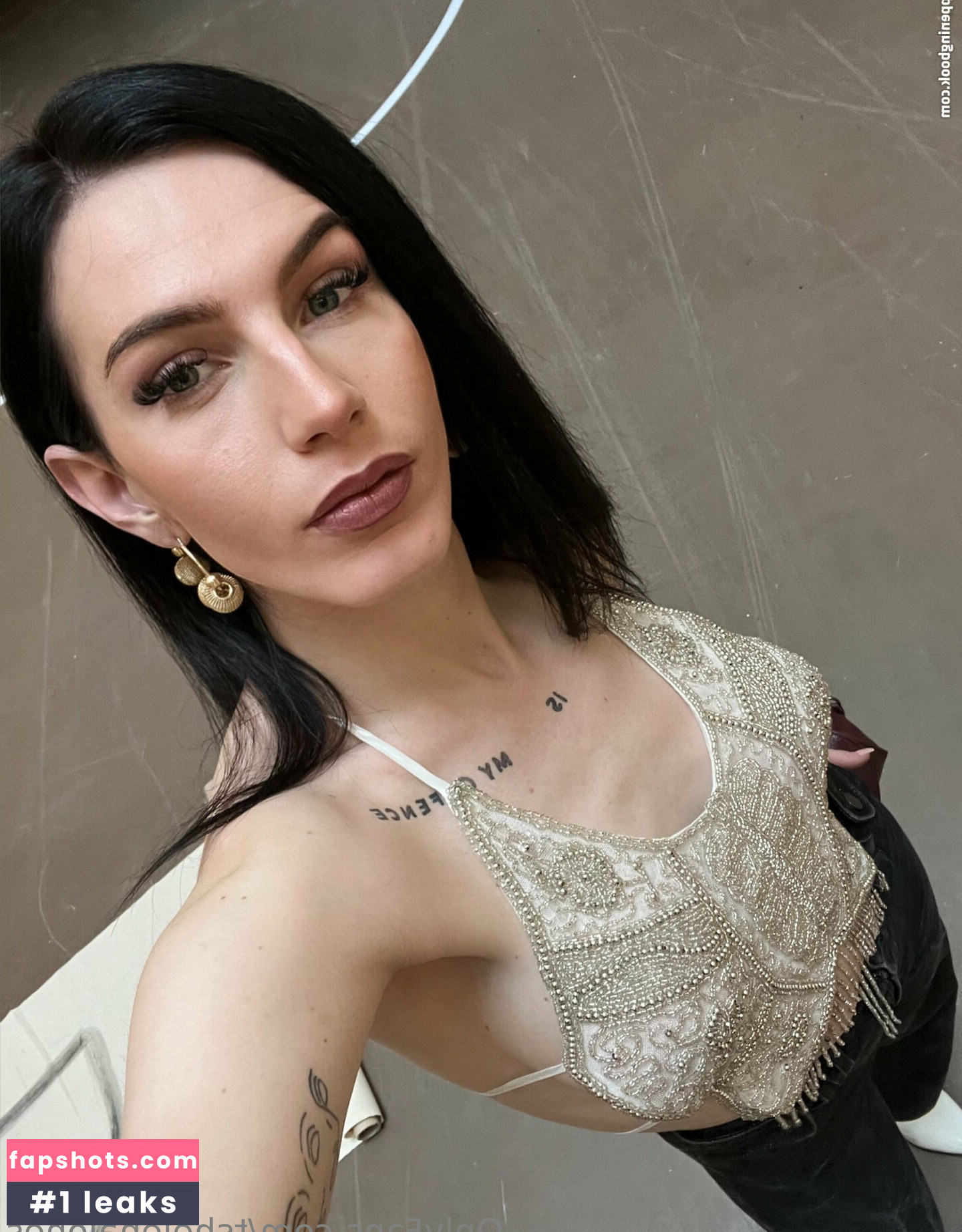 tshelenajones gallery photo #8