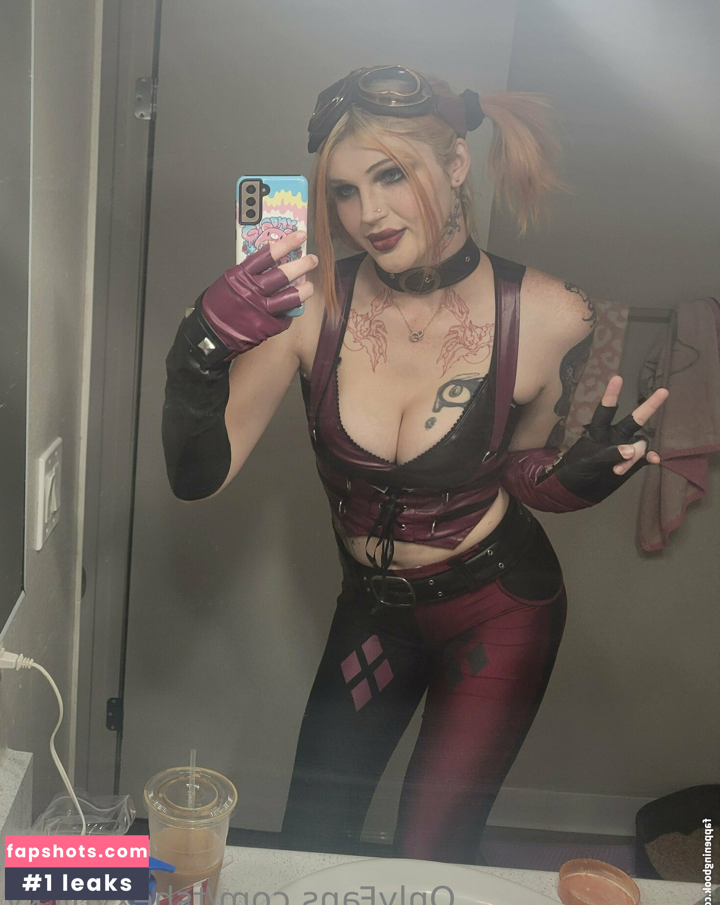 tshexynicky gallery photo #2