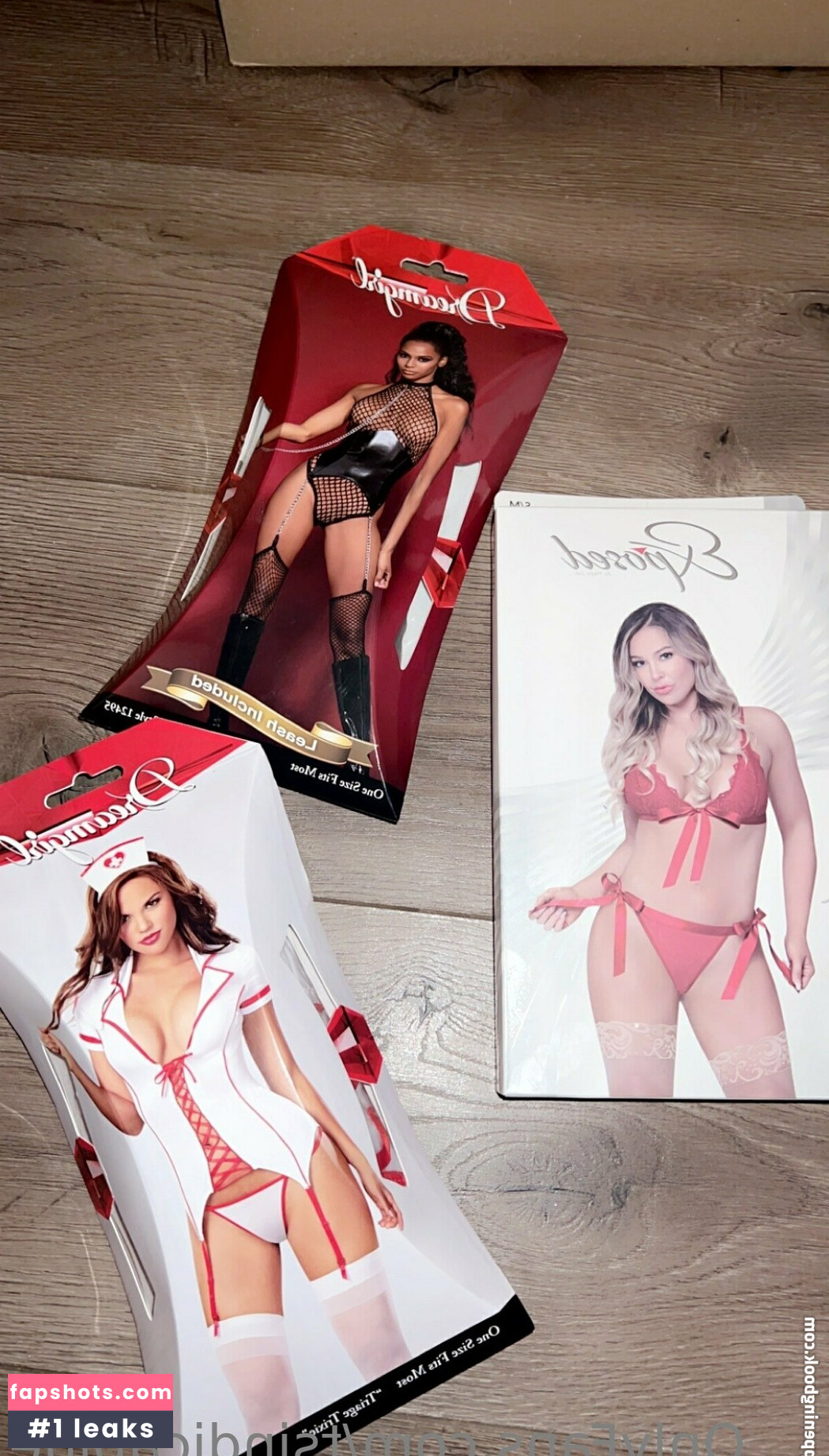 tsindicablue nude babe gallery