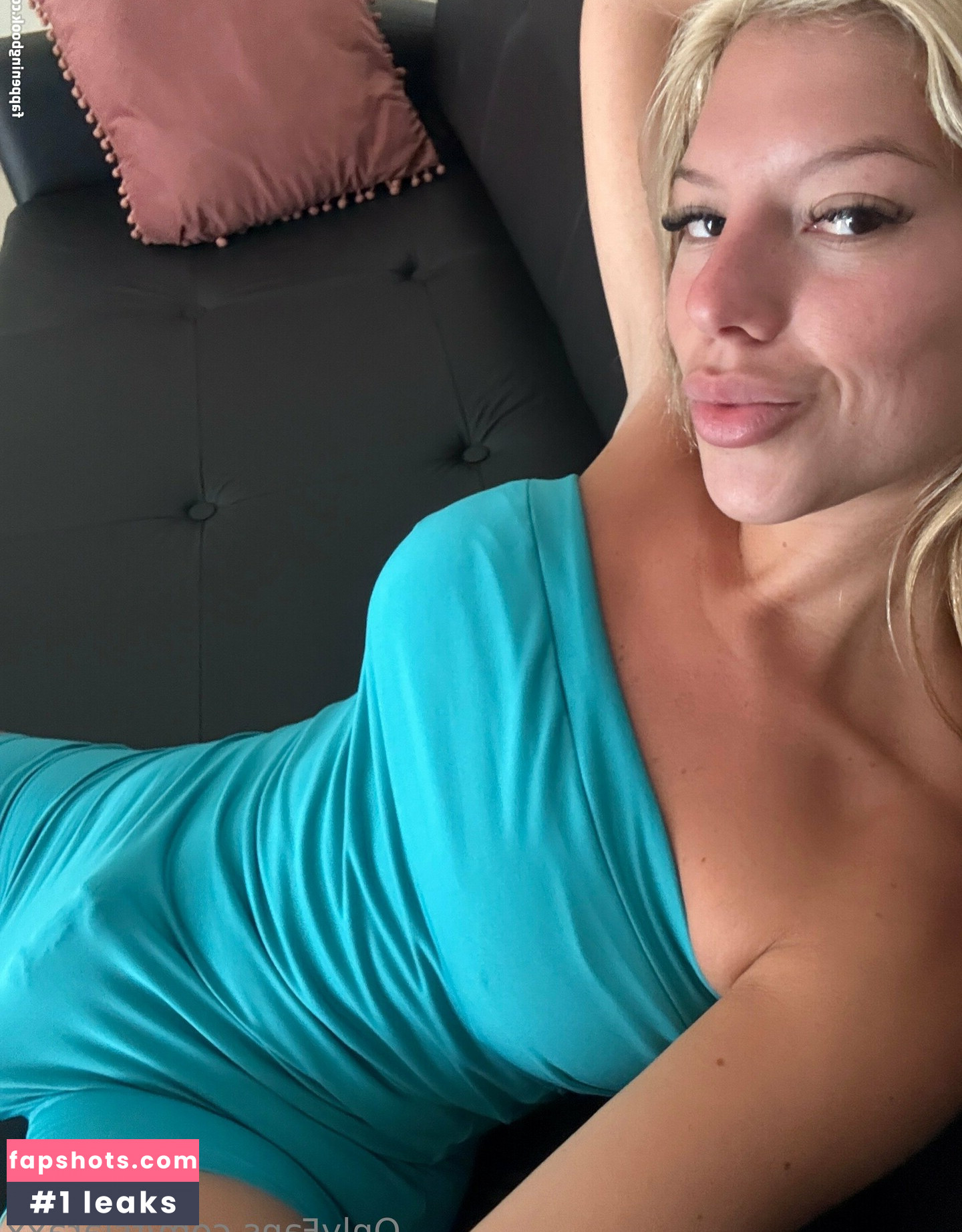 tslaraxx Filtración Desnuda OnlyFans Foto #2 - Fapshots