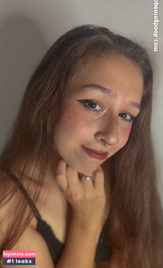 Tsuki Chan gallery photo #90