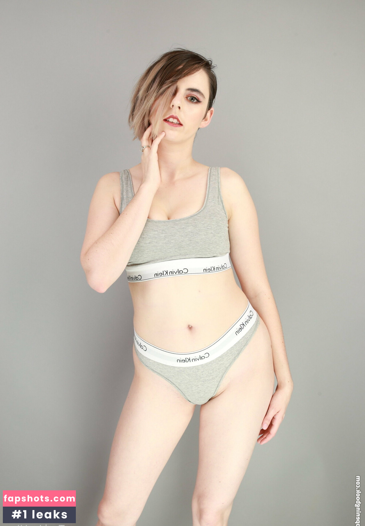 Tsukixxhime gallery photo #24