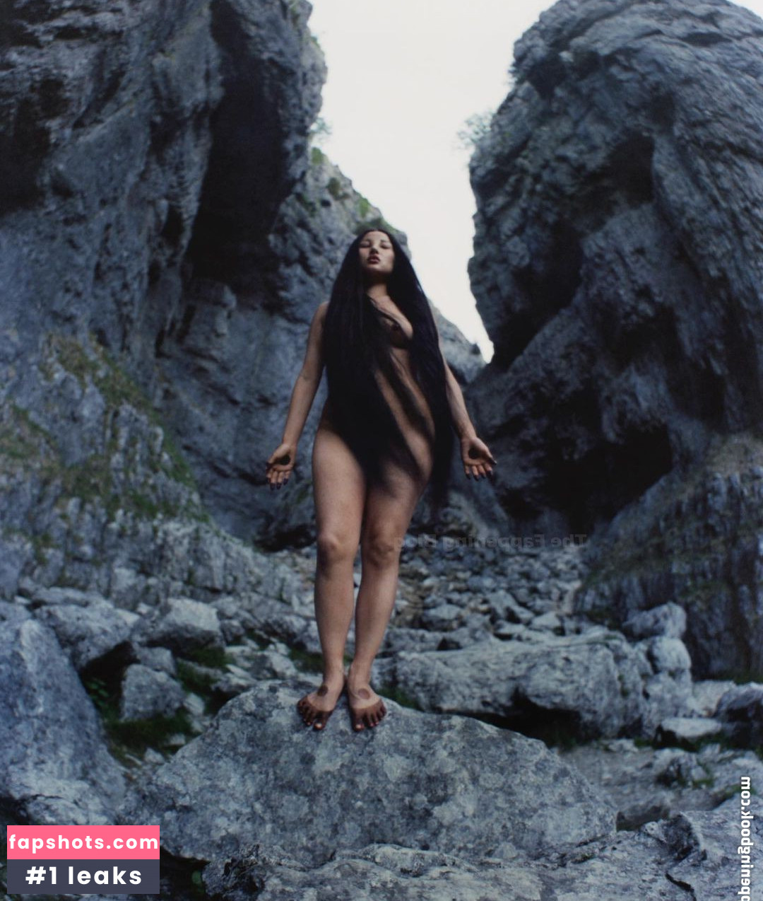 Tsunaina Limbu gallery photo #8