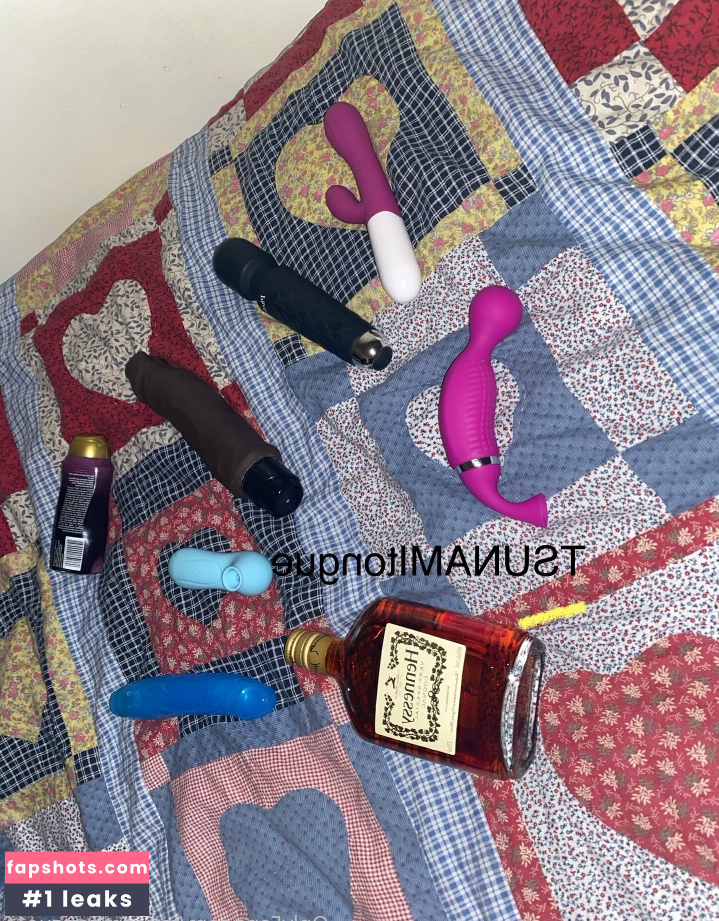 tsunamitongue16 gallery photo #17