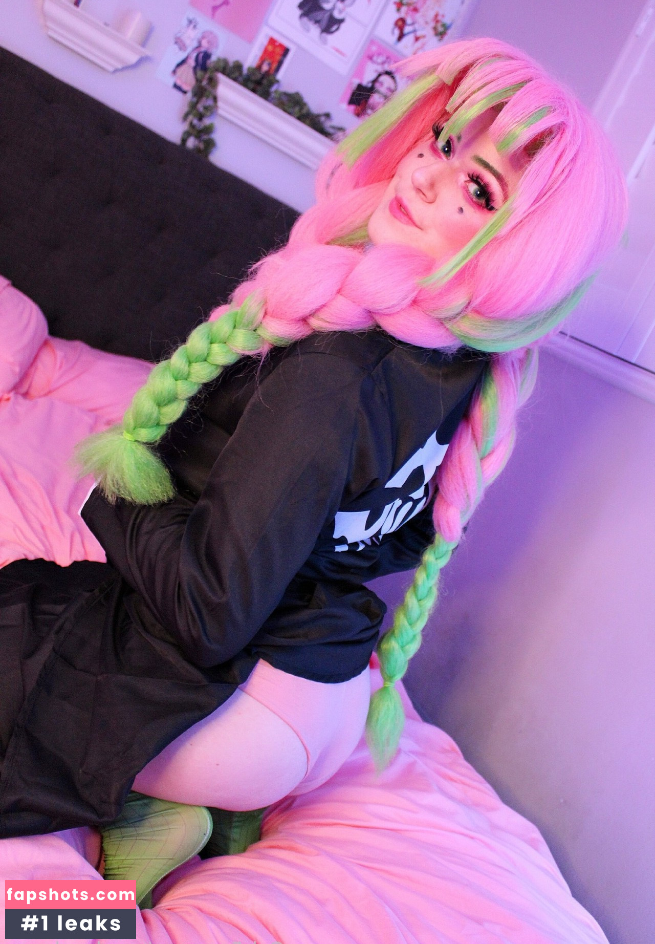 Tsunderedragon gallery photo #41