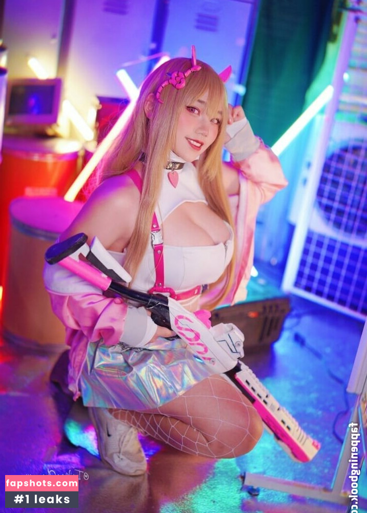 tsunnyan nude babe gallery