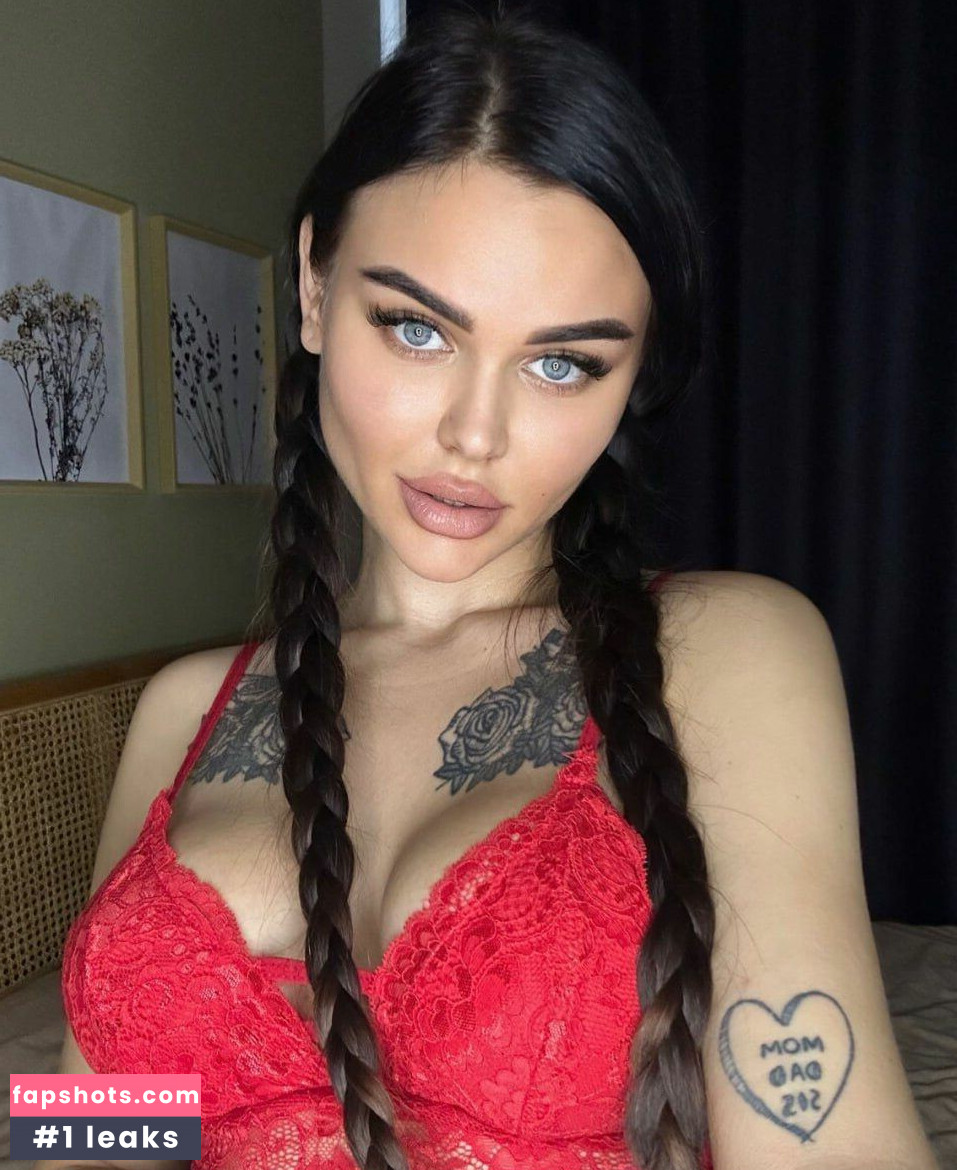 tu_bub4lu nude babe gallery